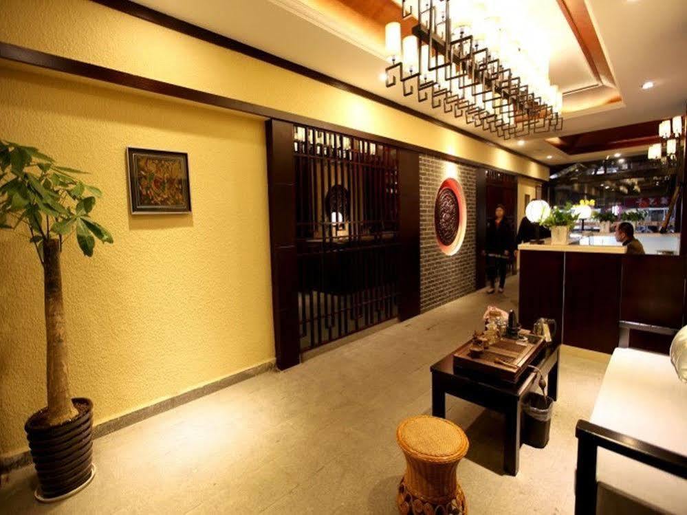 Wing Hotel Guilin- Pedestrian Street Екстериор снимка